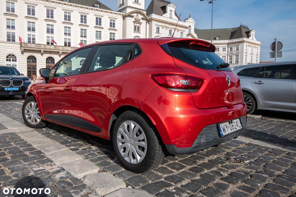 Renault Clio 2016 photo 2