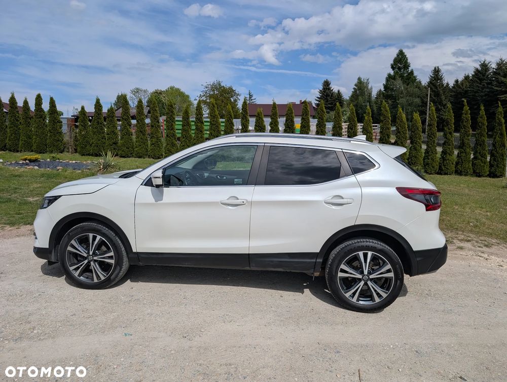 Nissan Qashqai 1.3 DIG-T Acenta DCT - 1