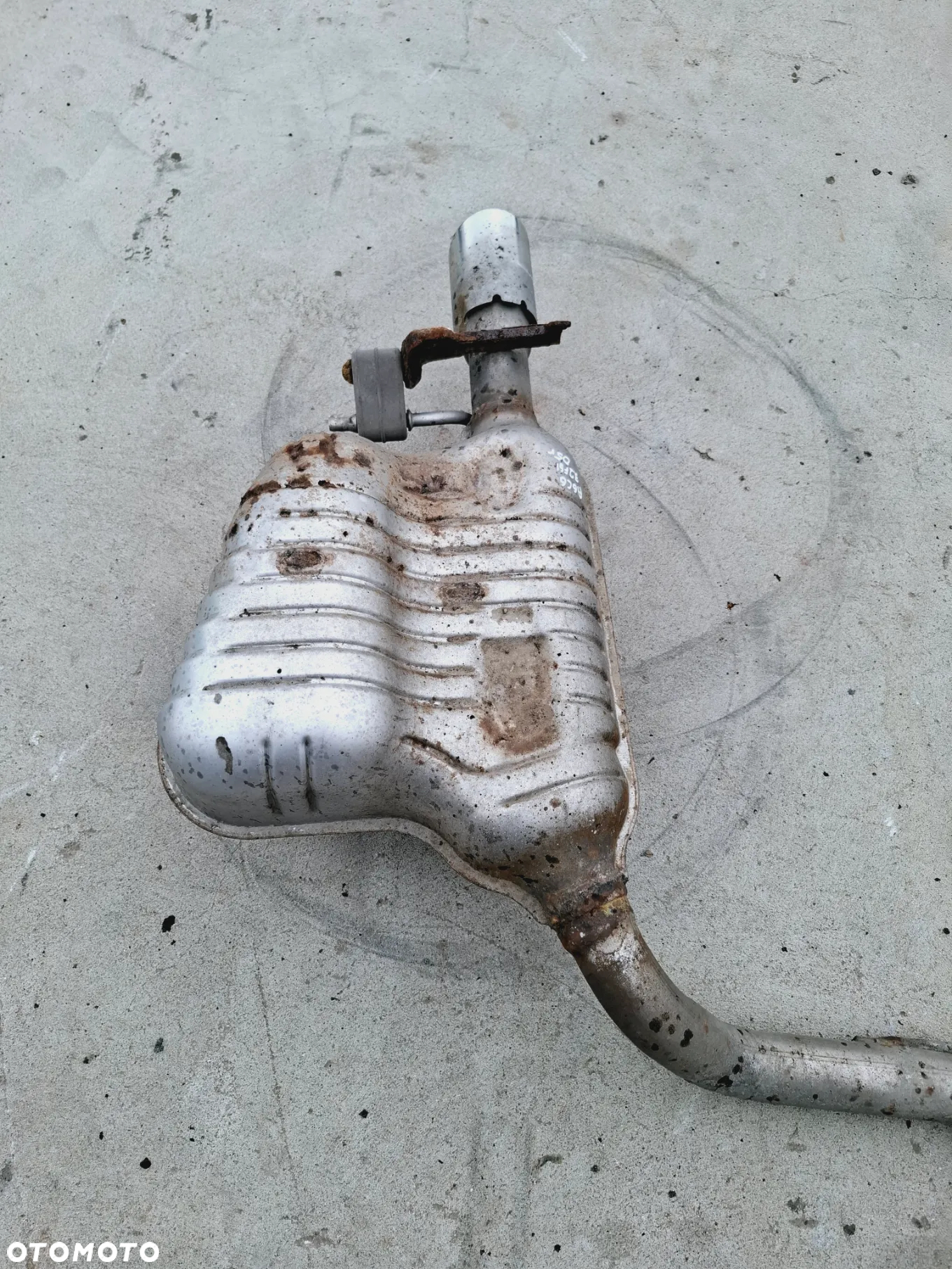 Tłumik Tłumiki Rura Układ Wydechowy Wydechu 2.4 2.8 3.2 Audi A6 C6 - 2