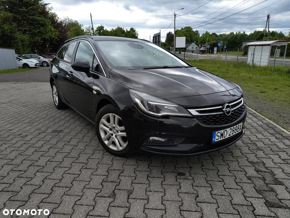 Opel Astra - 2