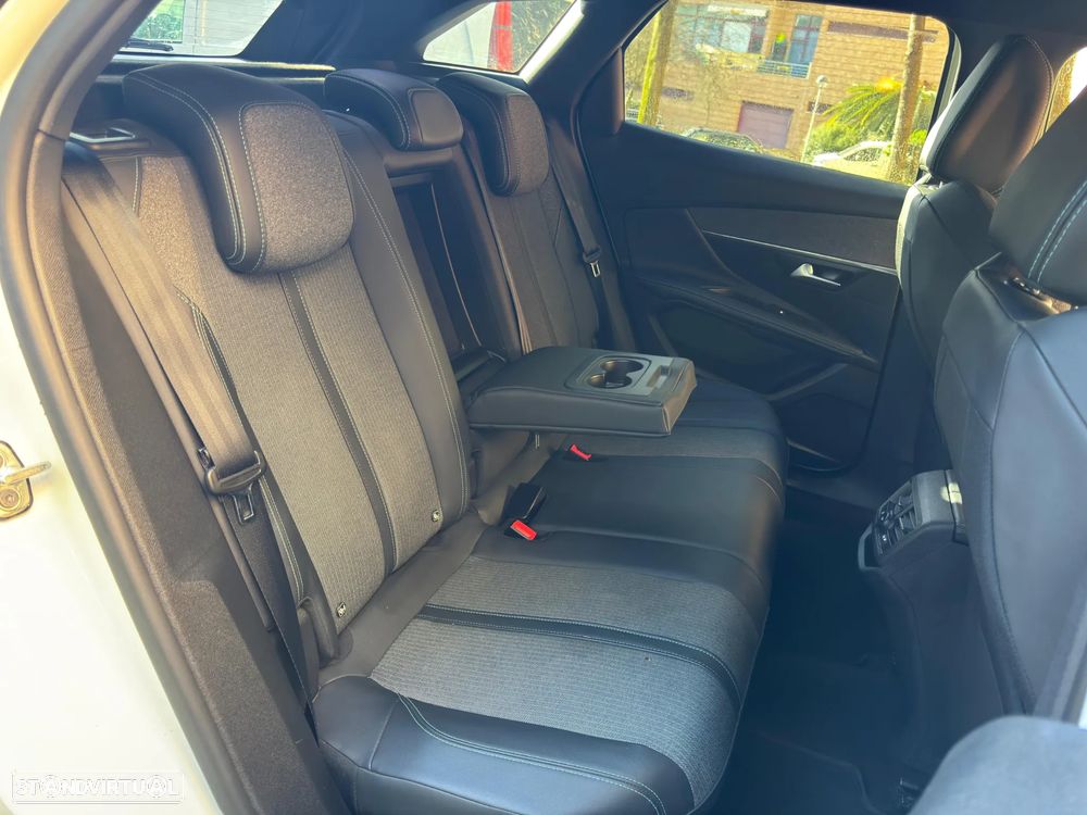 Peugeot 3008 1.2 PureTech Active Pack - 10