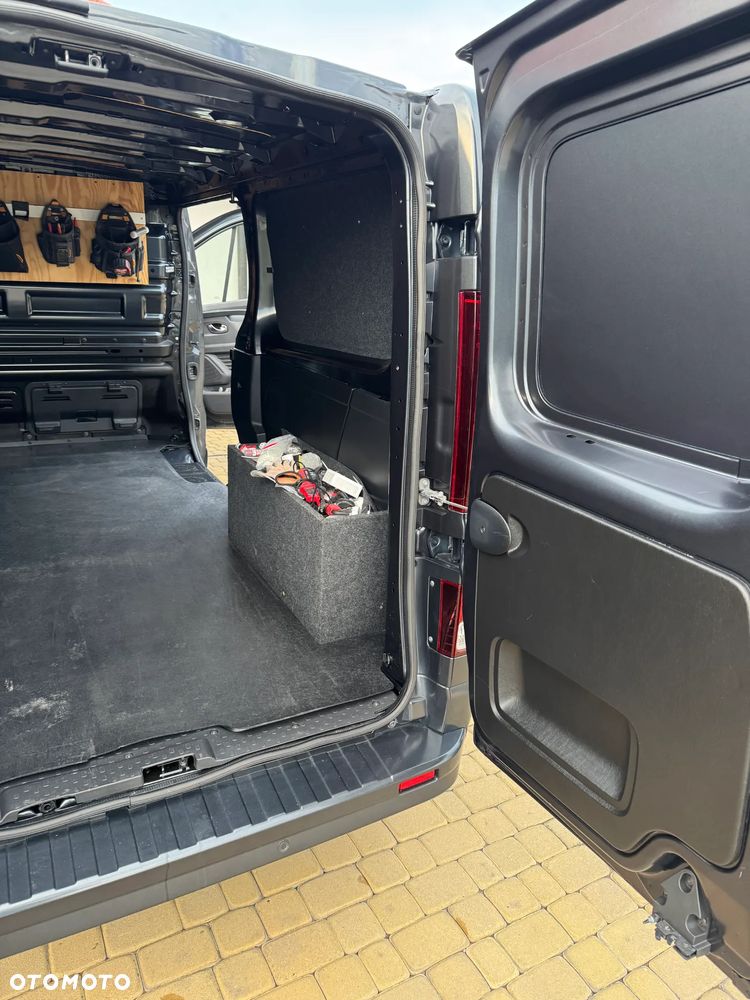 Renault Trafic - 9