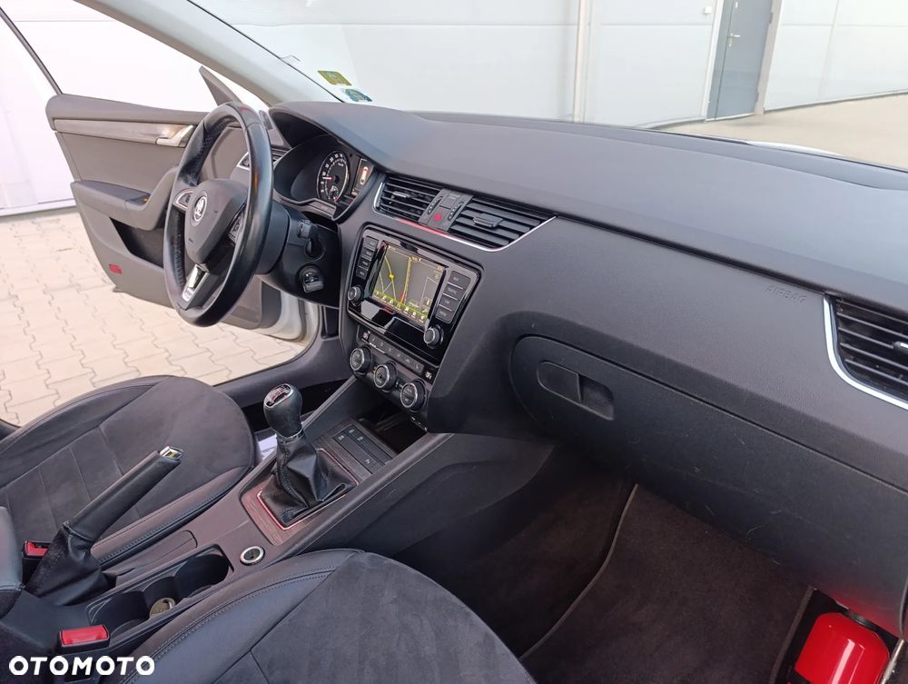 Skoda Octavia 2.0 TDI 4x4 Scout - 31