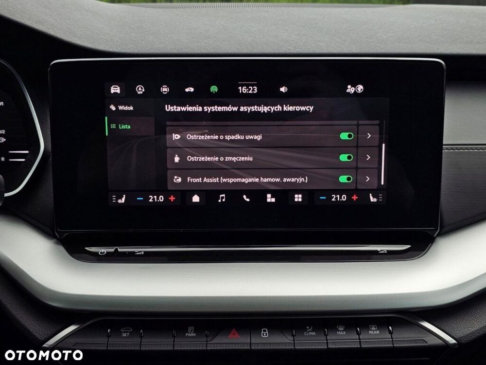 Skoda Octavia 1.5 TSI Selection - 26