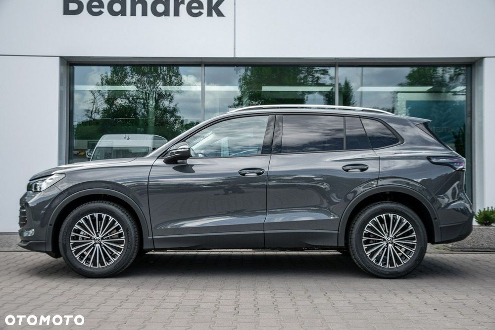 Volkswagen Tiguan - 6