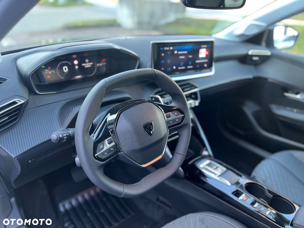 Peugeot 208 1.2 mHEV Allure - 12