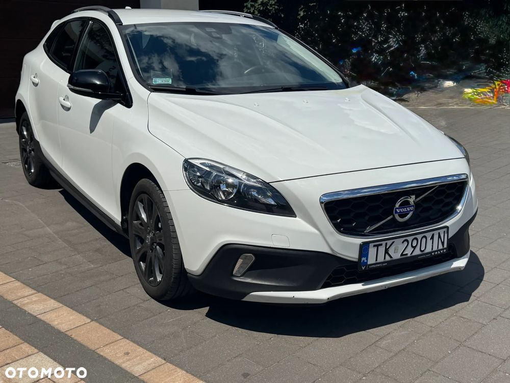 Volvo V40 T4 Drive-E Momentum - 1