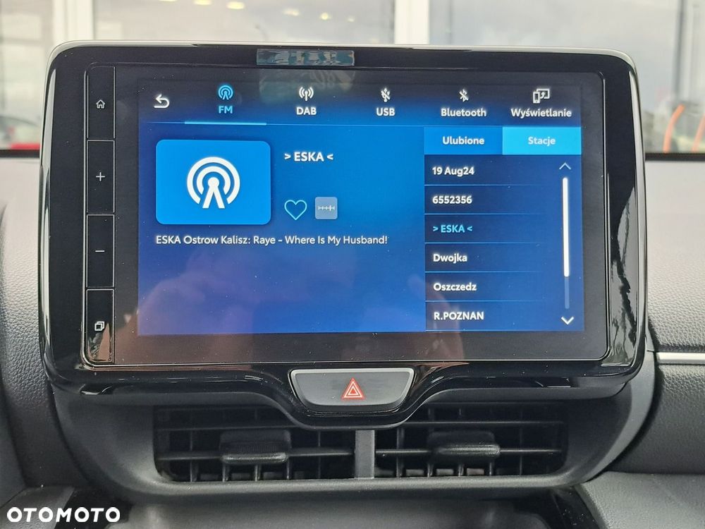 Toyota Yaris Cross Hybrid 1.5 Comfort 4x4 - 12