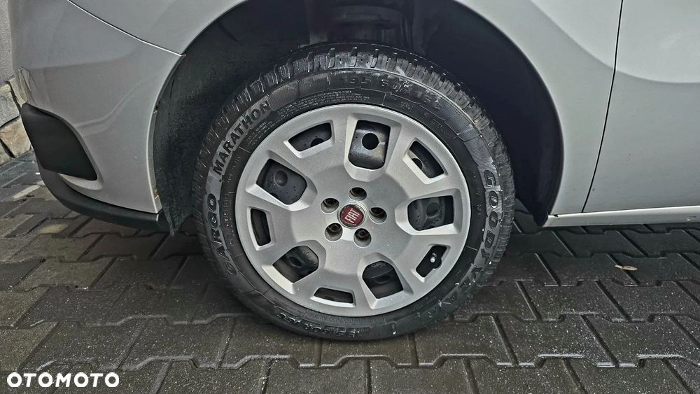 Fiat Doblo 1.4 T-Jet 16V Dynamic - 25