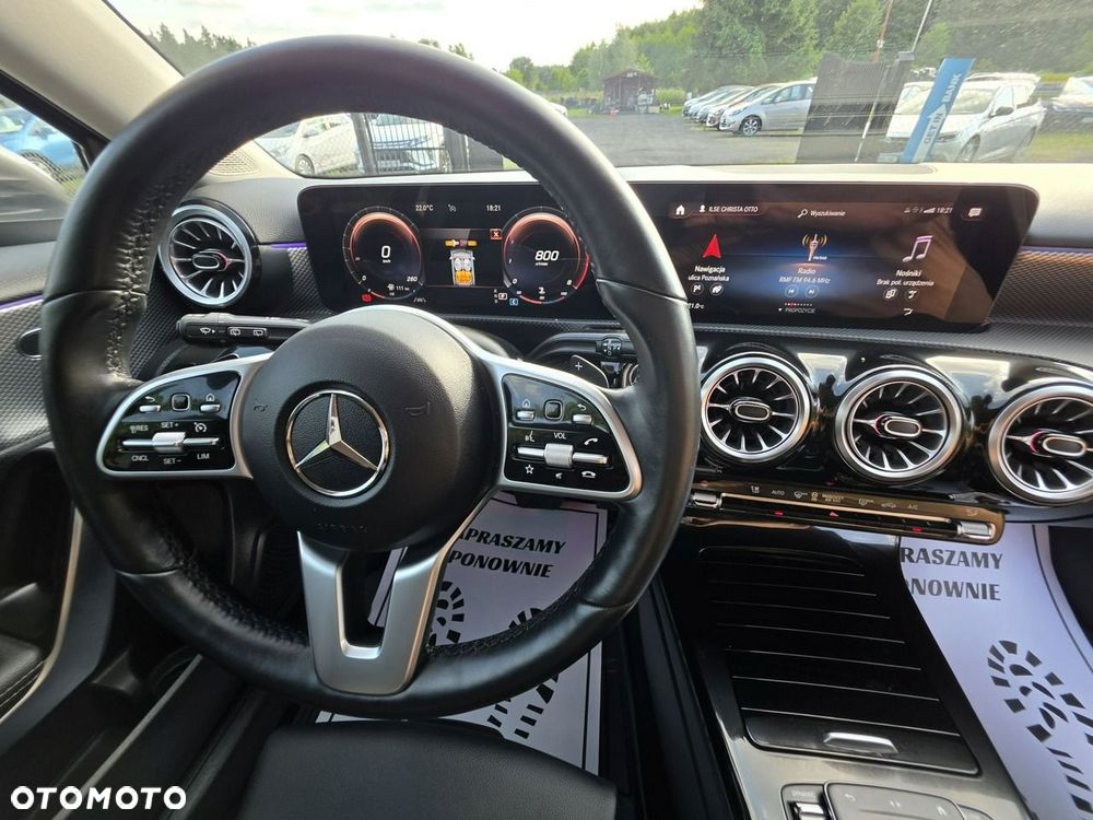 Mercedes-Benz Klasa A 180 7G-DCT Style - 21