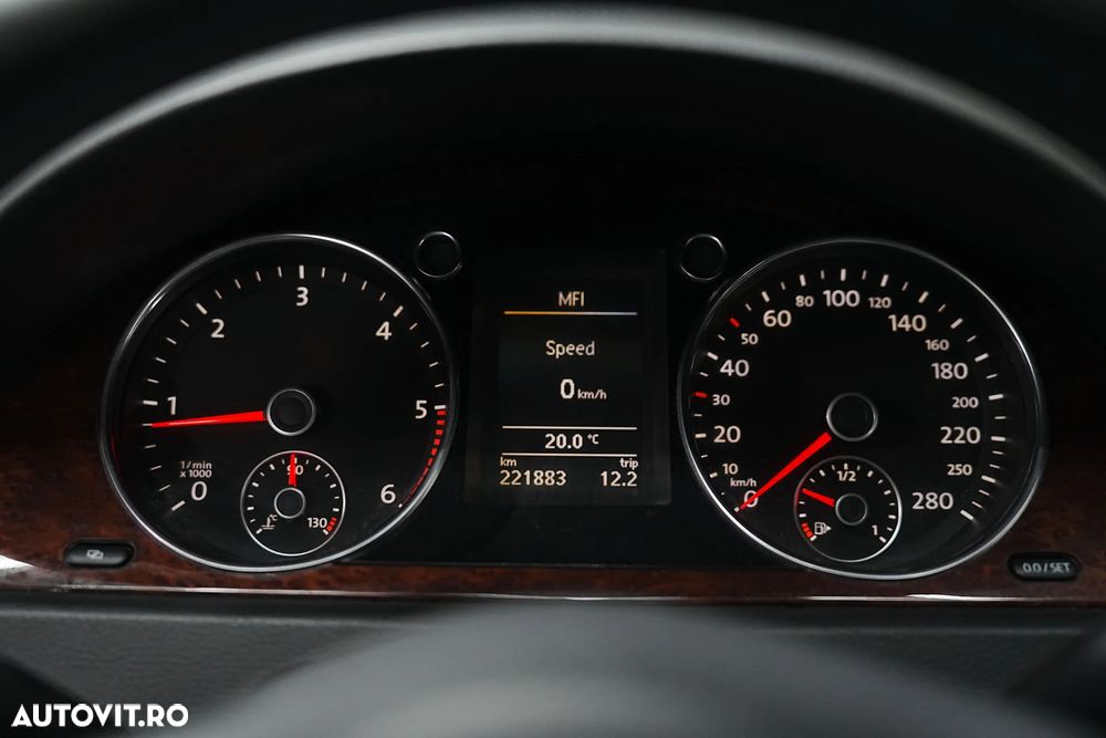Volkswagen Passat CC 2.0 TDI - 23