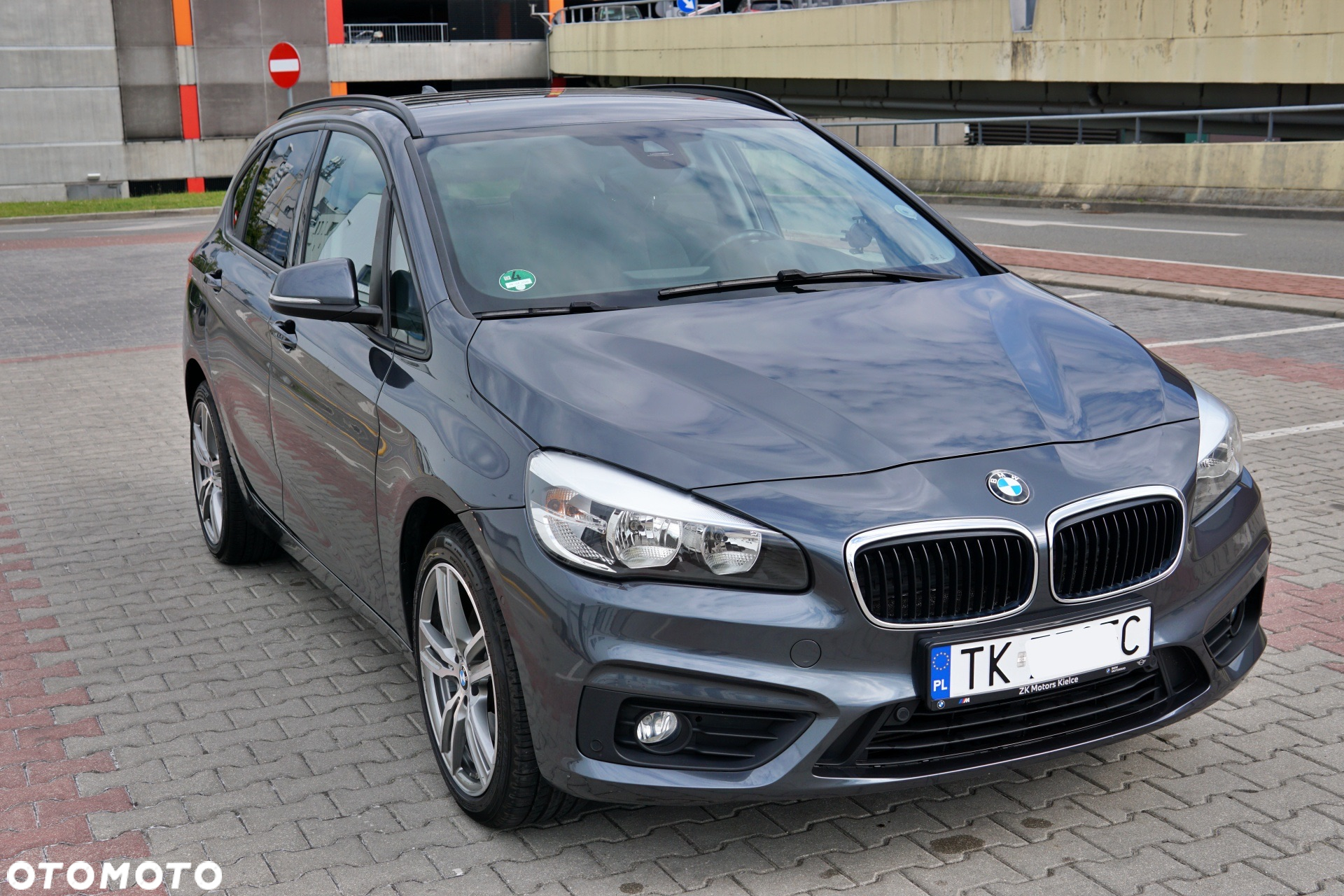 BMW Seria 2 218i Active Tourer - 17