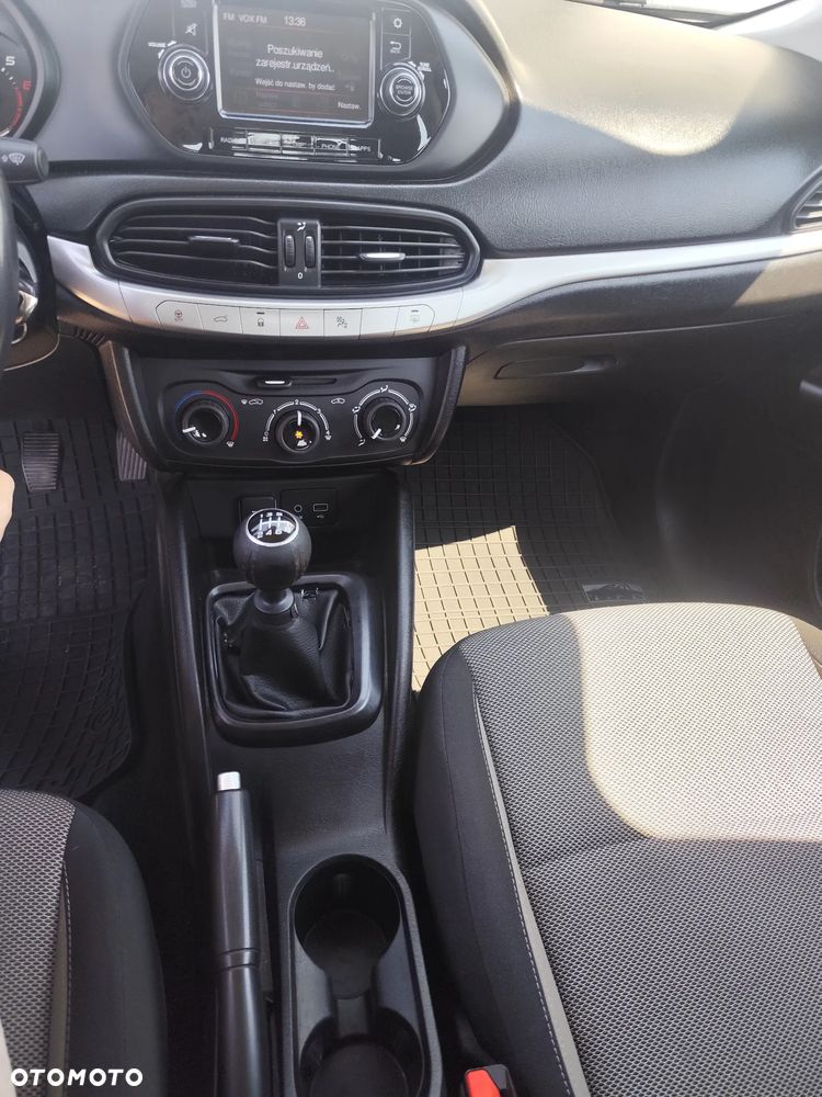 Fiat Tipo 1.4 16V - 30