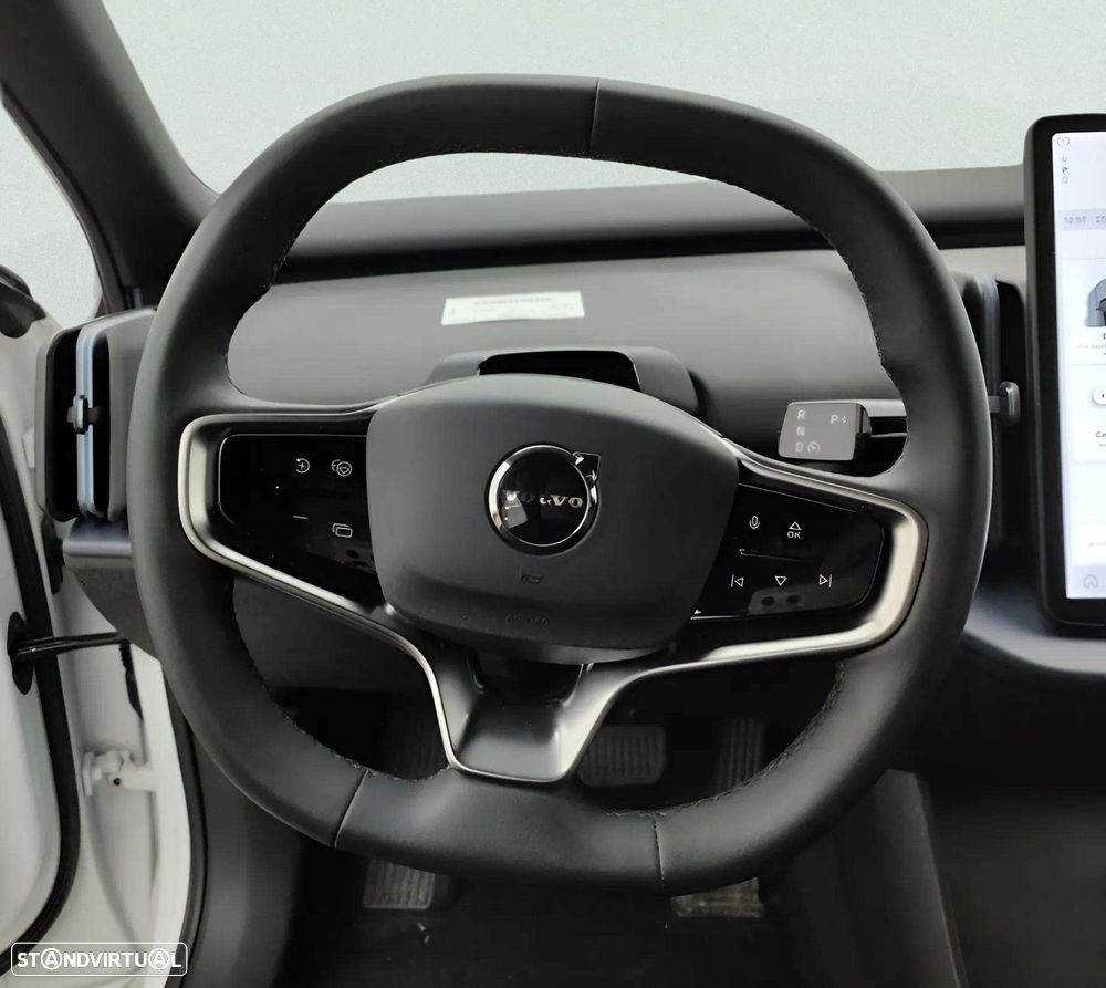 Volvo EX30 Single Motor Extended Range RWD Black Edition Ultra - 8