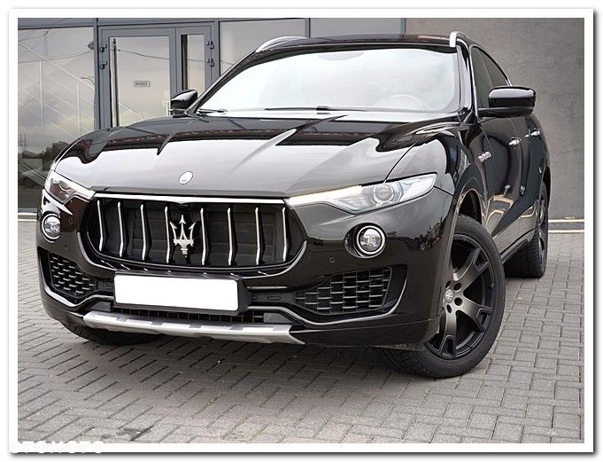 Maserati Levante Q4 Executive - 9