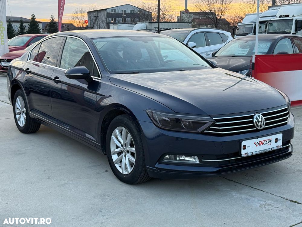 Volkswagen Passat 1.6 TDI (BlueMotion Technology) DSG Comfortline - 2