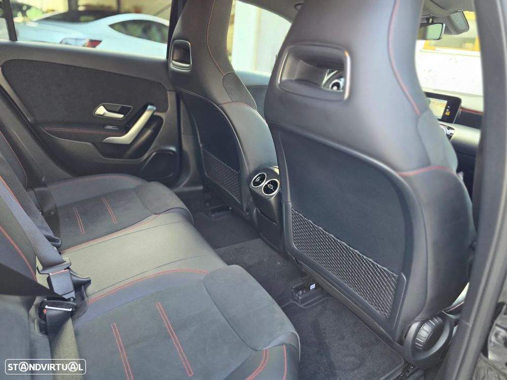 Mercedes-Benz A 180 d AMG Line - 13