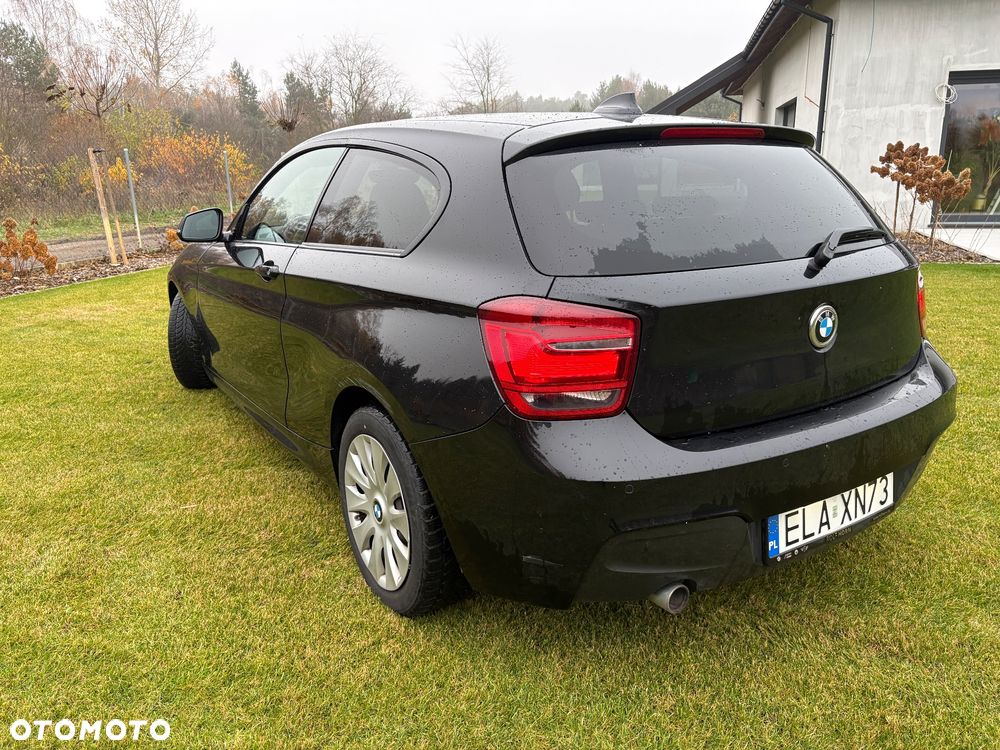 BMW Seria 1 116d Sport Line - 4