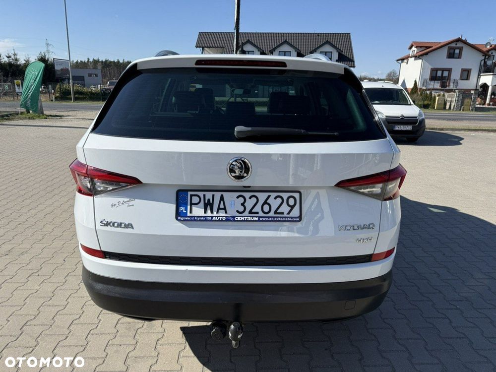 Skoda Kodiaq 2.0 TDI 4x4 Business DSG - 8