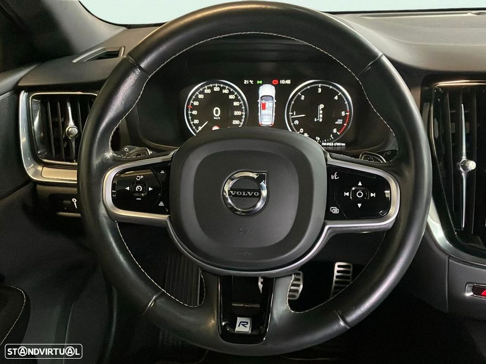 Volvo V60 2.0 D3 R-Design Geartronic - 12