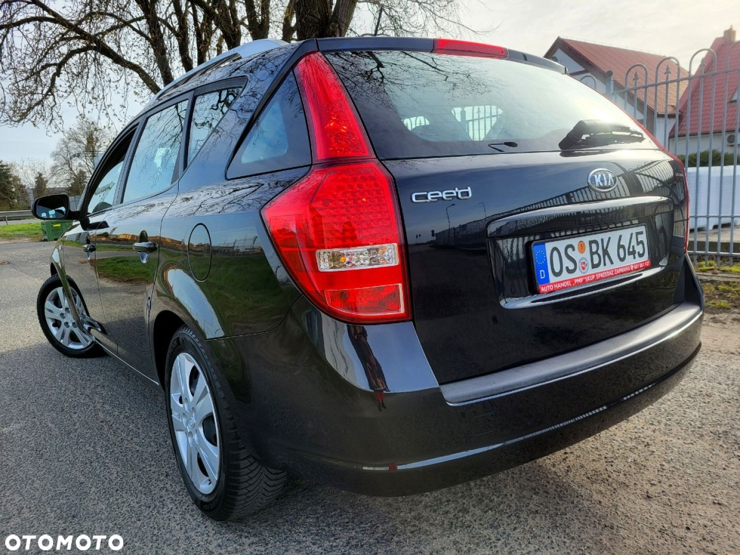 Kia Ceed - 3