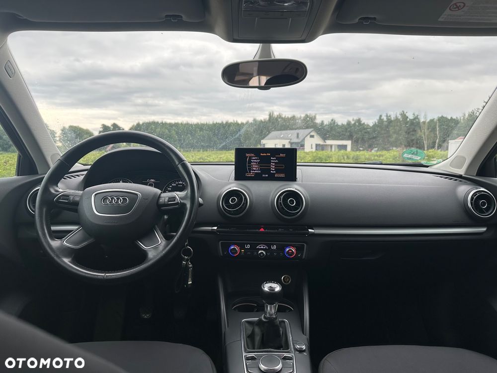 Audi A3 Sportback 1.4 TFSI Attraction - 28