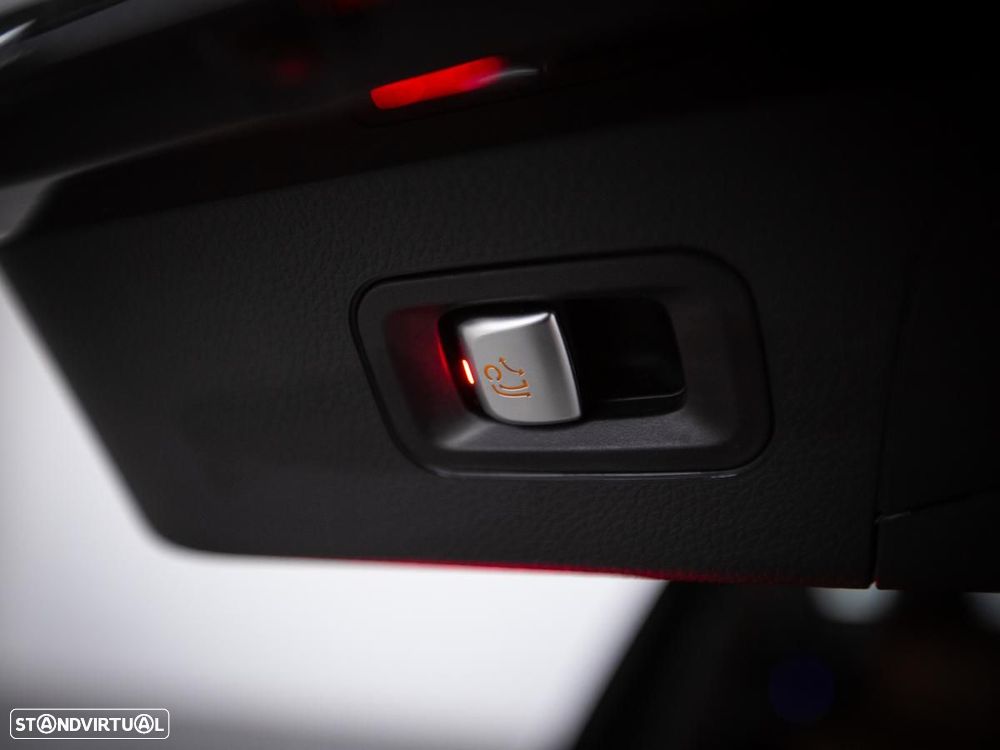 Mercedes-Benz GLC 300 de 4Matic - 14