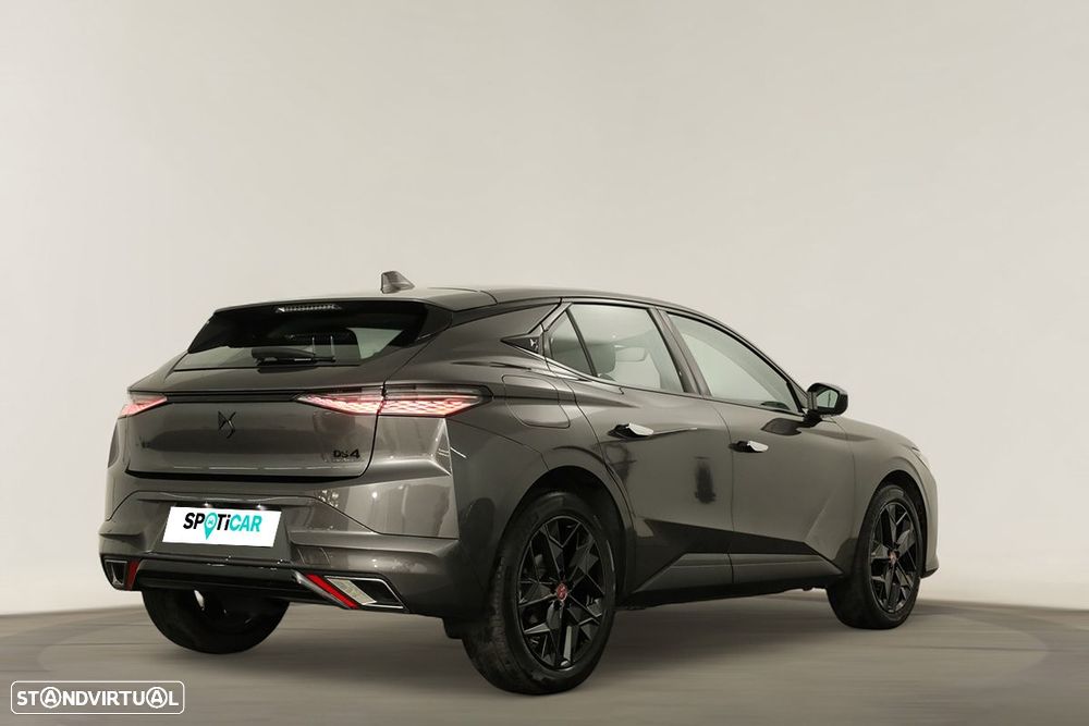 DS DS4 1.2 PureTech Performance Line EAT8 - 4