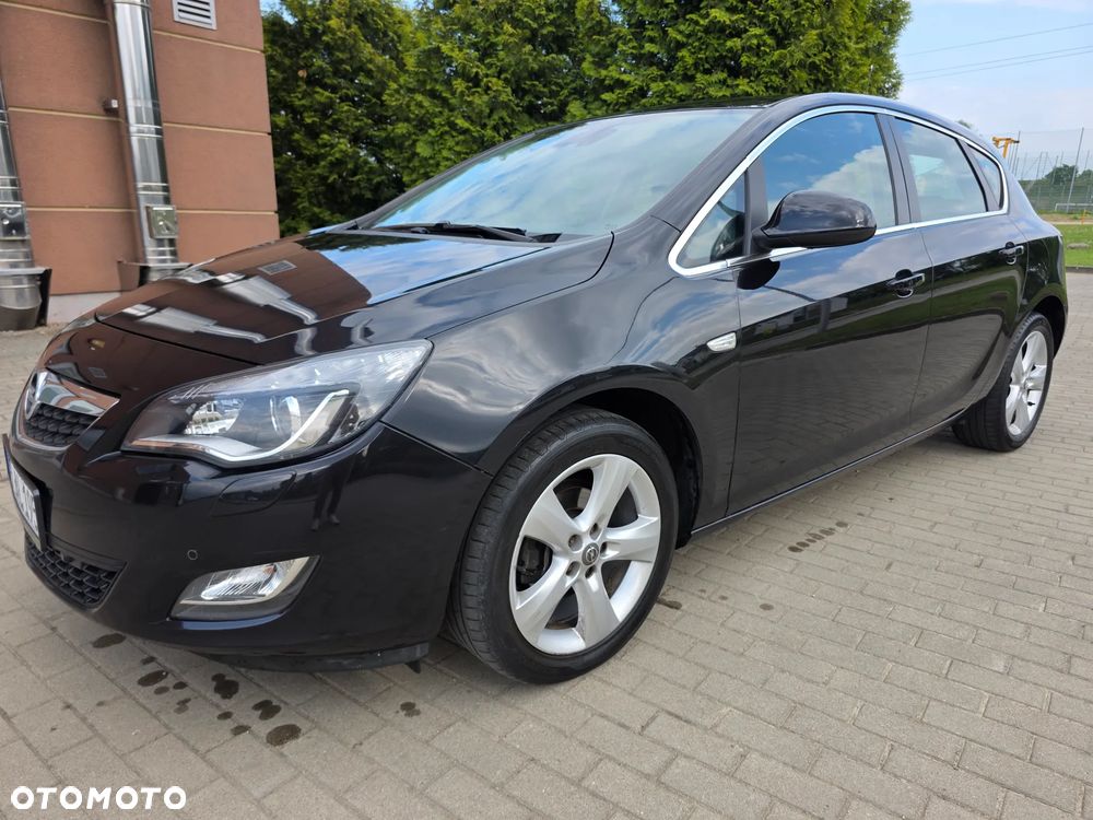 Opel Astra 1.4 Turbo Cosmo - 19