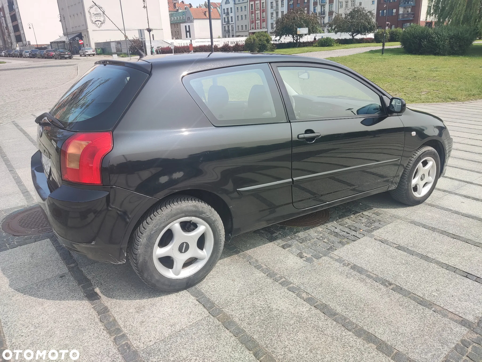 Toyota Corolla 1.6 VVT-i Luna - 4