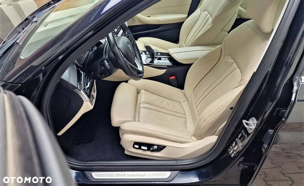 BMW Seria 5 520d xDrive Luxury Line - 10