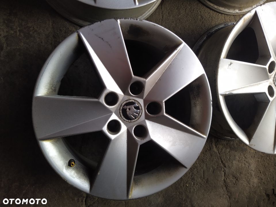 Felgi skoda octavia 3 16" - 4
