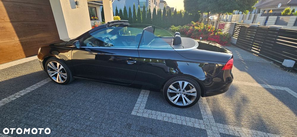 Volkswagen Eos - 11