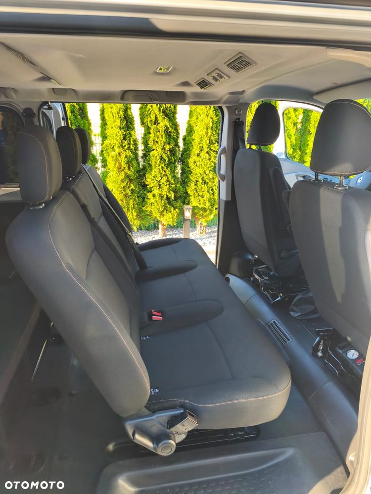 Renault Trafic - 18