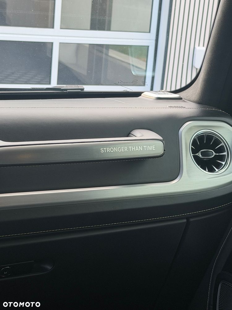 Mercedes-Benz Klasa G 400 d Stronger Than Time Edition - 25