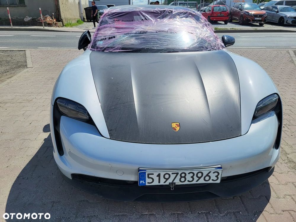 Porsche Taycan Sport Performancebatterie Plus - 23