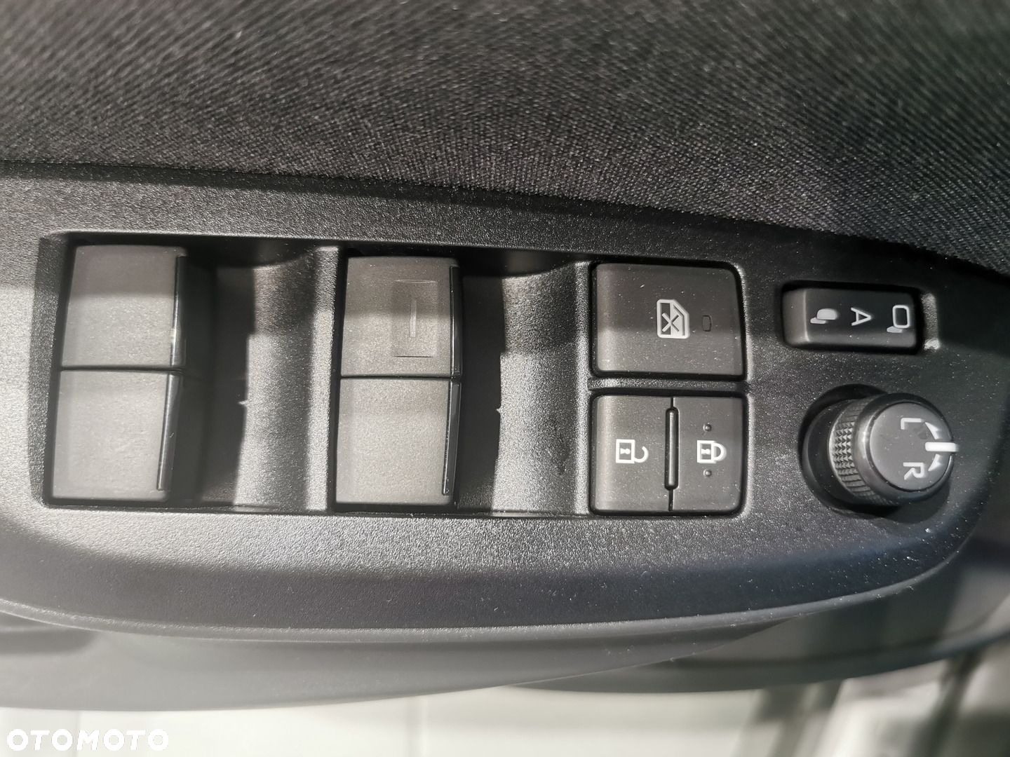 Toyota Yaris Cross - 12