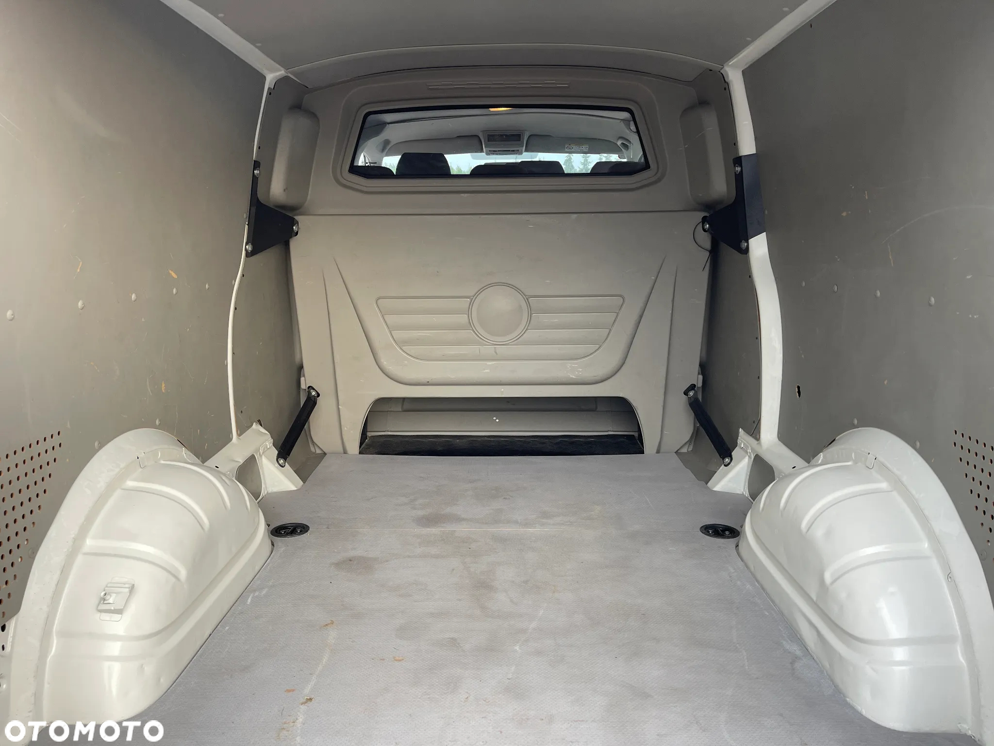 Volkswagen Transporter L2H1 Doka - 30
