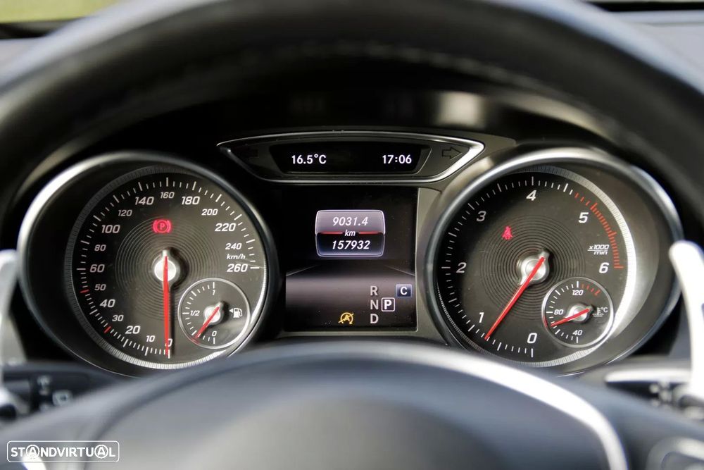 Mercedes-Benz CLA 200 d Shooting Brake AMG Line Aut. - 29