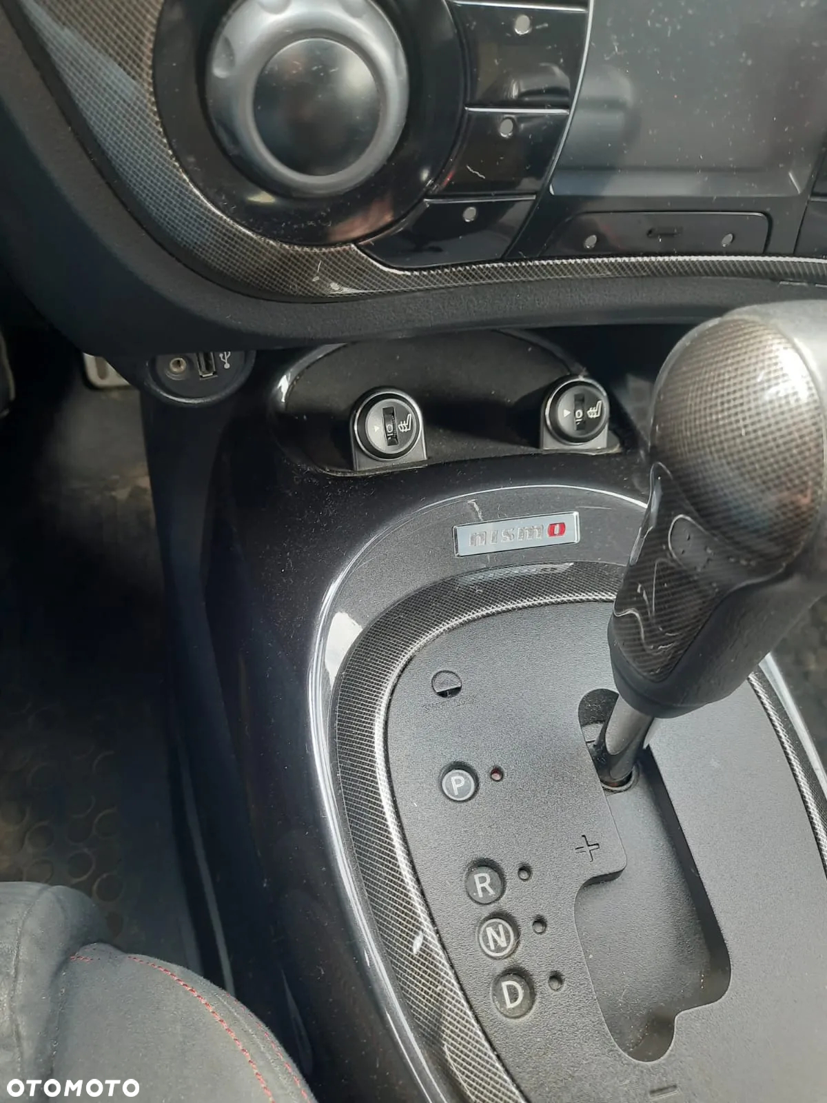 Nissan Juke 1.6 DIG-T Nismo RS 4WD Xtronic - 16