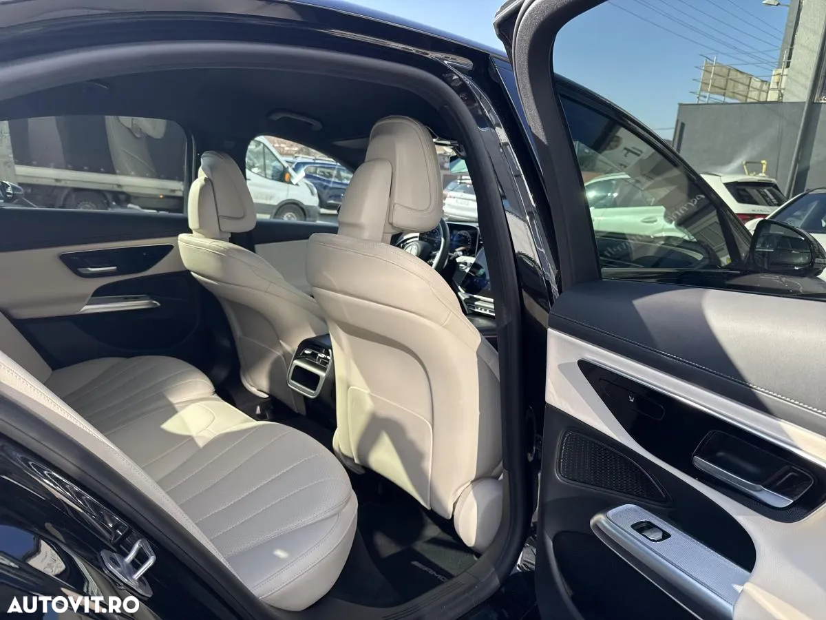 Mercedes-Benz E 300 de 4MATIC Aut. - 14