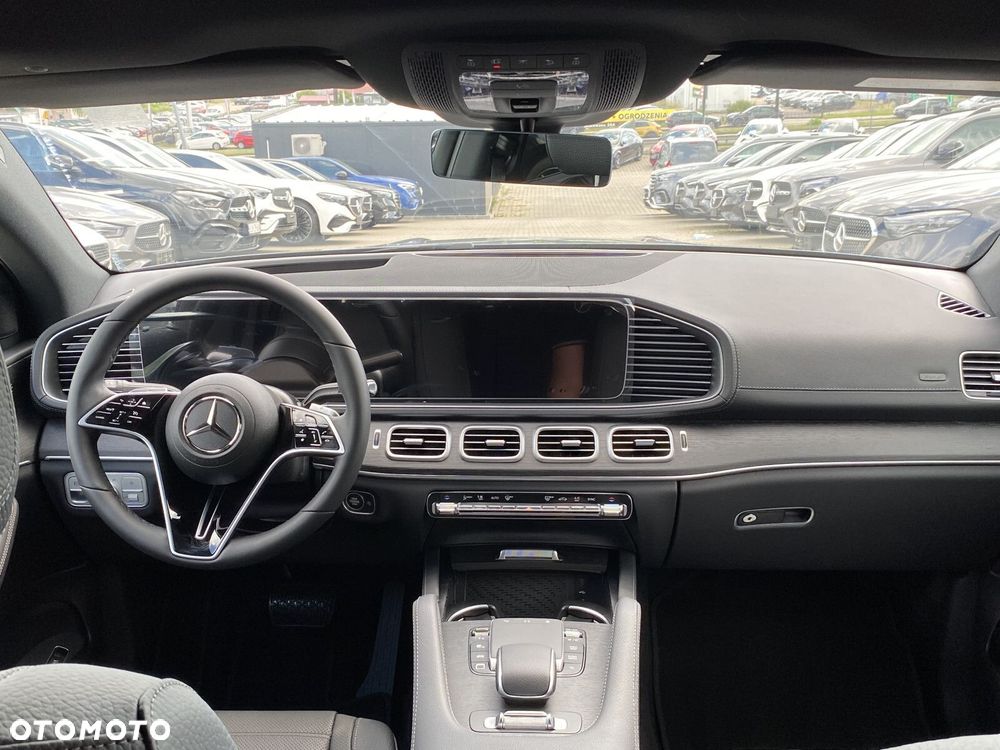 Mercedes-Benz GLE - 27