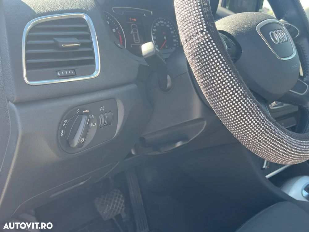 Audi Q3 2.0 TFSI Quattro S tronic - 12