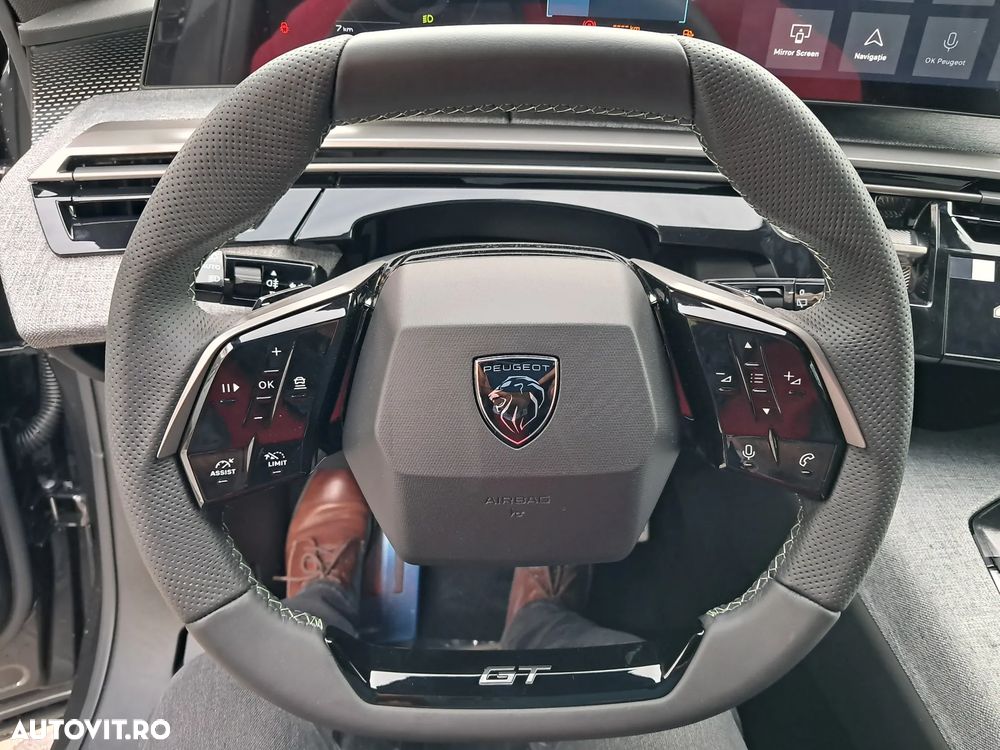 Peugeot 5008 Hybrid 145 e-DSC6 GT - 12