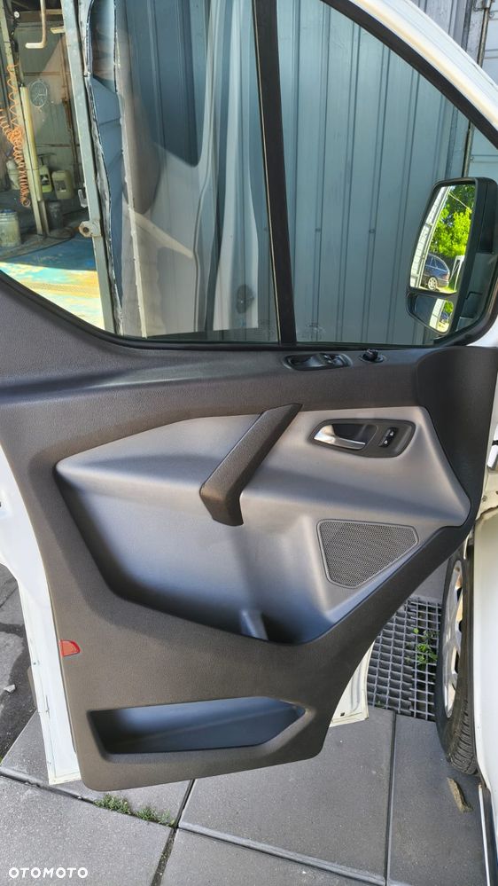 Ford Transit Custom 290 L1H1 Ambiente - 14