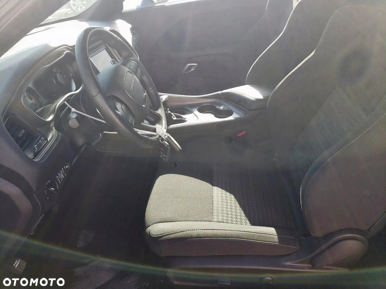 Dodge Challenger 5.7 R/T - 7
