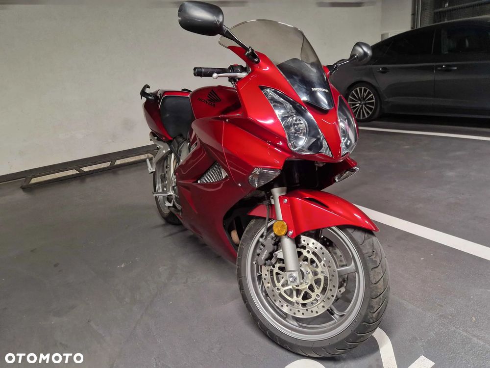 Honda VFR - 5
