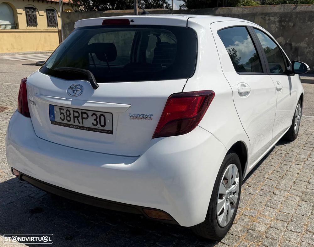 Toyota Yaris 1.4 D-4D ACtive+AC - 7
