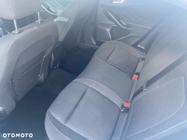 Ford Focus 1.5 EcoBlue SCR Trend - 6