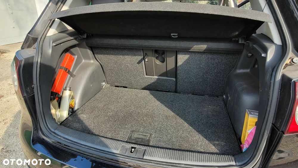 Volkswagen Golf Plus 1.6 FSI Comfortline - 20